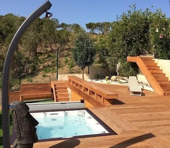 Appartement F2 Avec Jacuzzi, Pétanque, à 3 Min Mer, Dans Grande Propriété Porticcio (Corsica)
