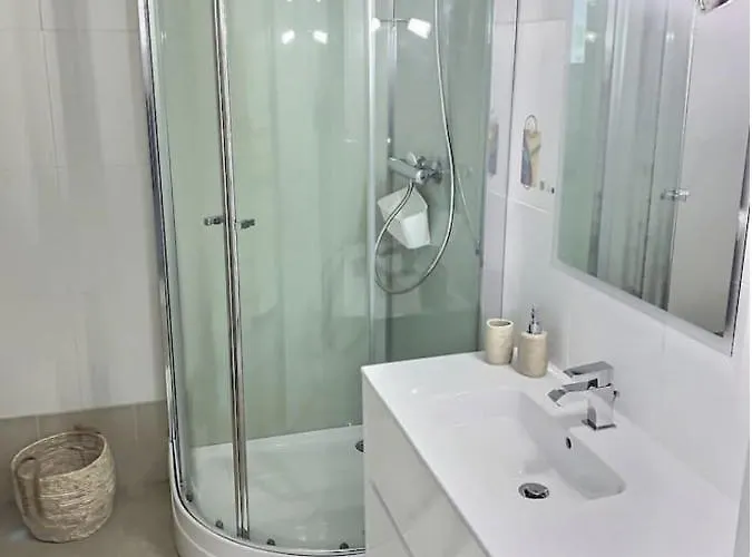 Appartement F2 Avec Jacuzzi, Pétanque, à 3 Min Mer, Dans Grande Propriété